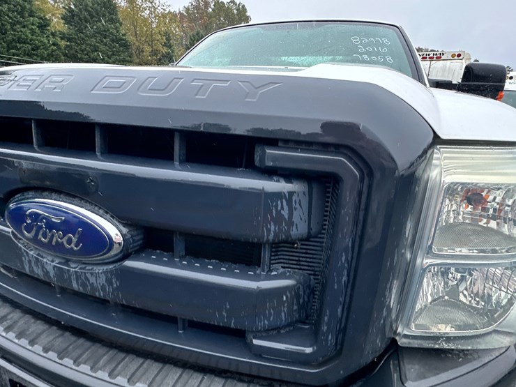 2016-ford-f250-xl-image-39