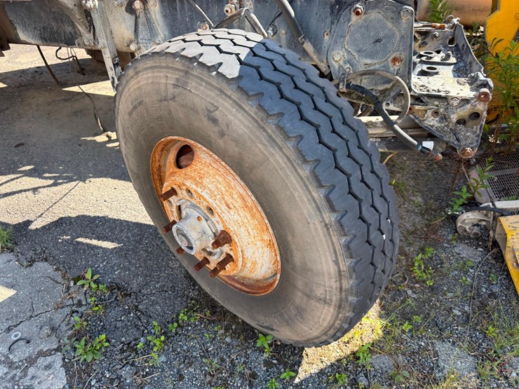 2003-peterbilt-378-image-11