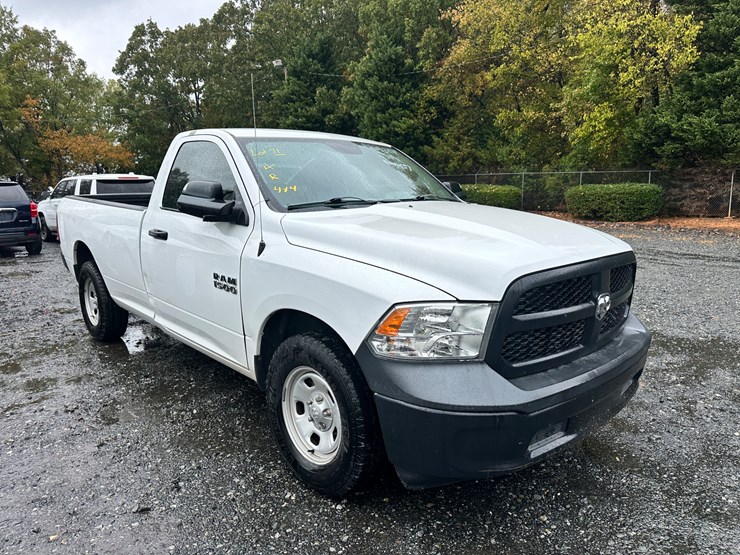 2015-dodge-ram-1500-image-1