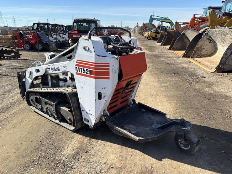 2007-bobcat-mt52-image-4
