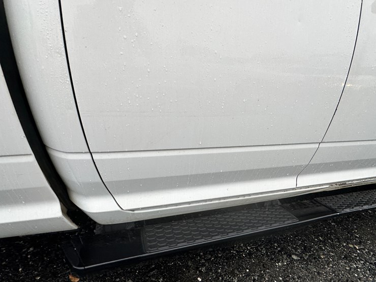 2015-dodge-ram-1500-image-12