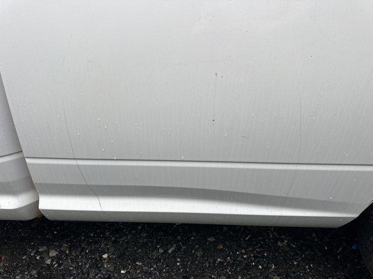 2015-dodge-ram-1500-image-33