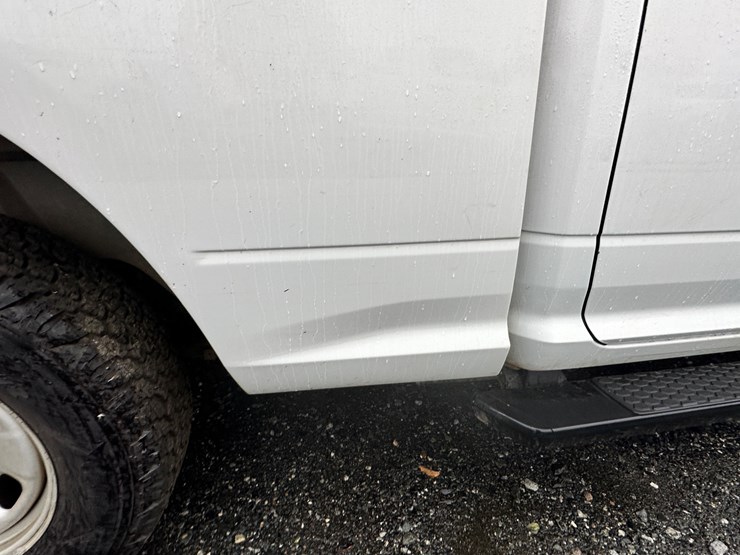 2015-dodge-ram-1500-image-13