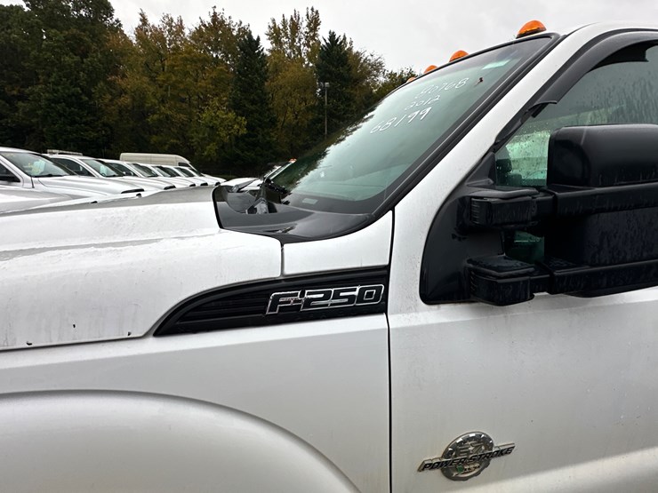 2012-ford-f250-xl-image-49