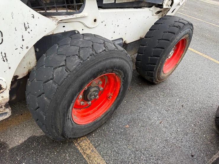 2019-bobcat-s650-image-12