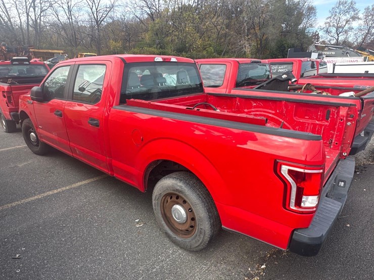 2017-ford-f150-xl-image-5