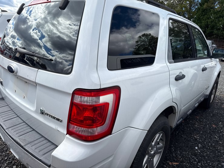 2008-ford-escape-hybrid-image-42