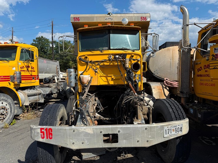 1997-peterbilt-378-image-6