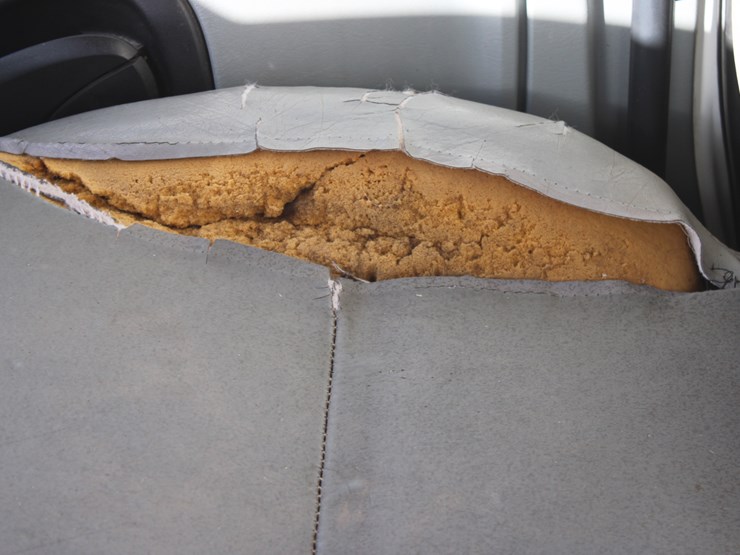 2004-international-durastar-4300-image-35