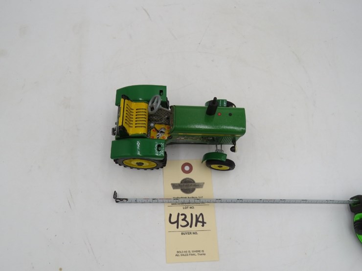 john-deere-3120-image-2