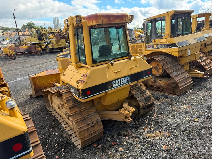 caterpillar-d6n-xl-image-4