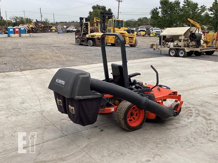 2018-kubota-z121s-image-4