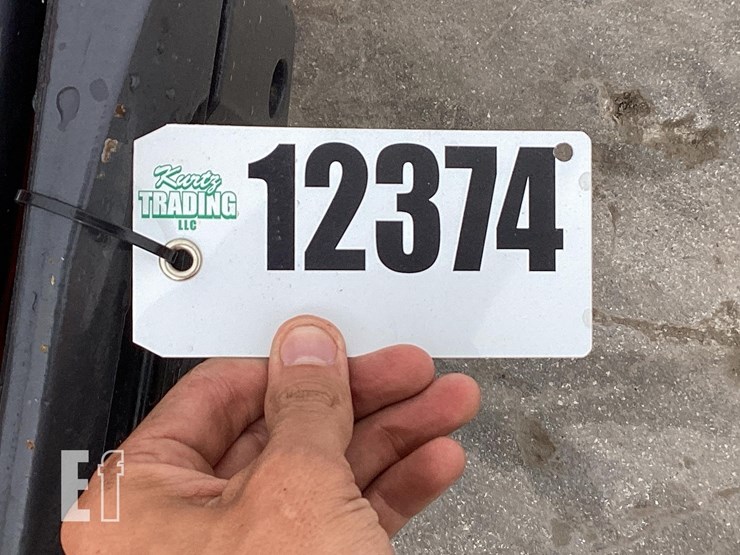 2018-kubota-z121s-image-14