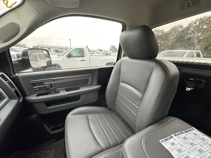 2015-dodge-ram-1500-image-59