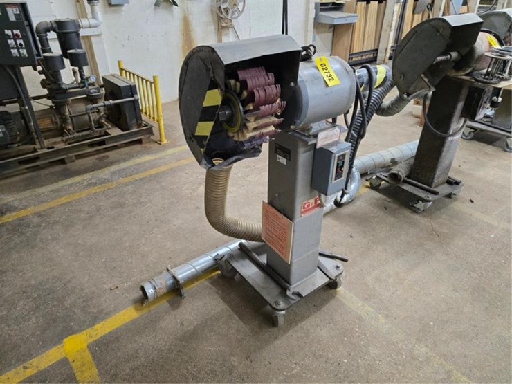 #2732-•-g&p-machinery-epn-flap-sander-image-5