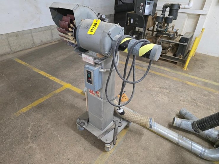 #2732-•-g&p-machinery-epn-flap-sander-image-1