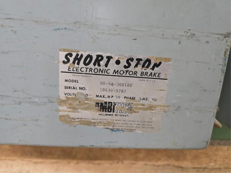 #2776-•-stenner-resaw-band-saw-image-19