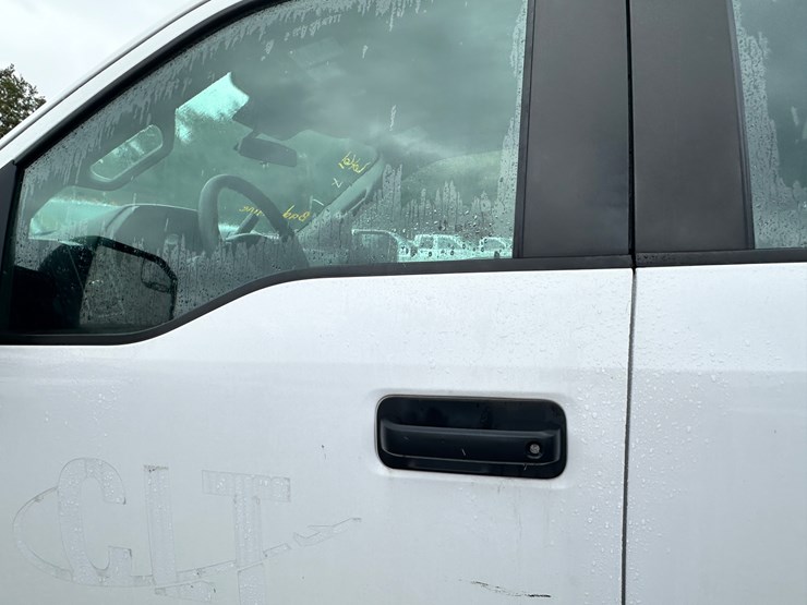 2020-ford-f150-xl-image-49