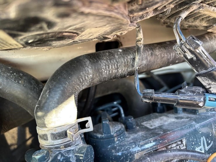 2020-bobcat-s70-image-35