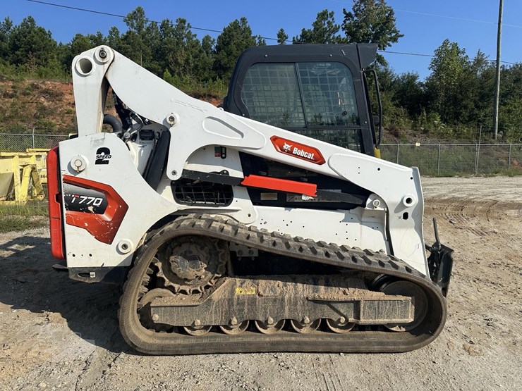 2023-bobcat-t770-image-1