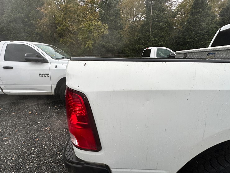 2015-dodge-ram-1500-image-6