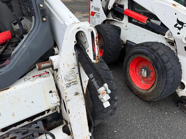 2016-bobcat-s650-image-7