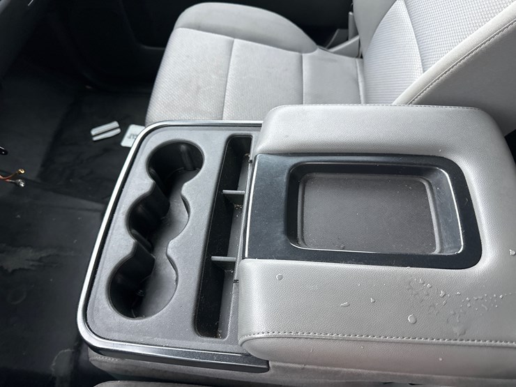 2016-chevrolet-silverado-image-54