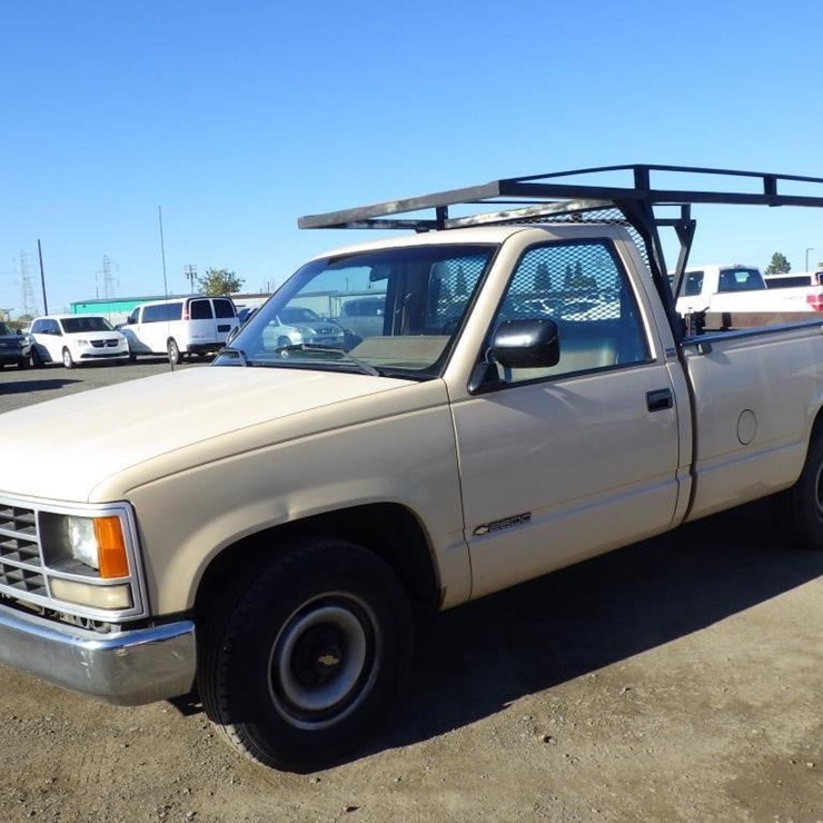 1990 CHEVROLET 2500