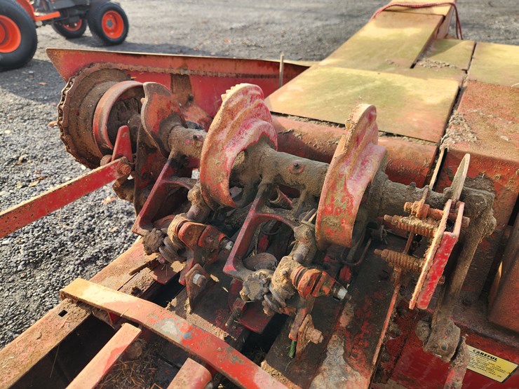 new-holland-269-image-5