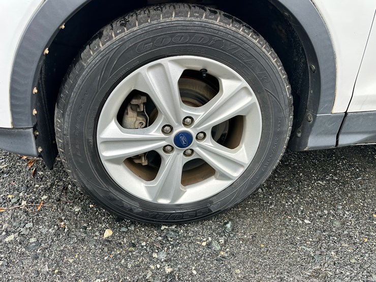 2014-ford-escape-image-31