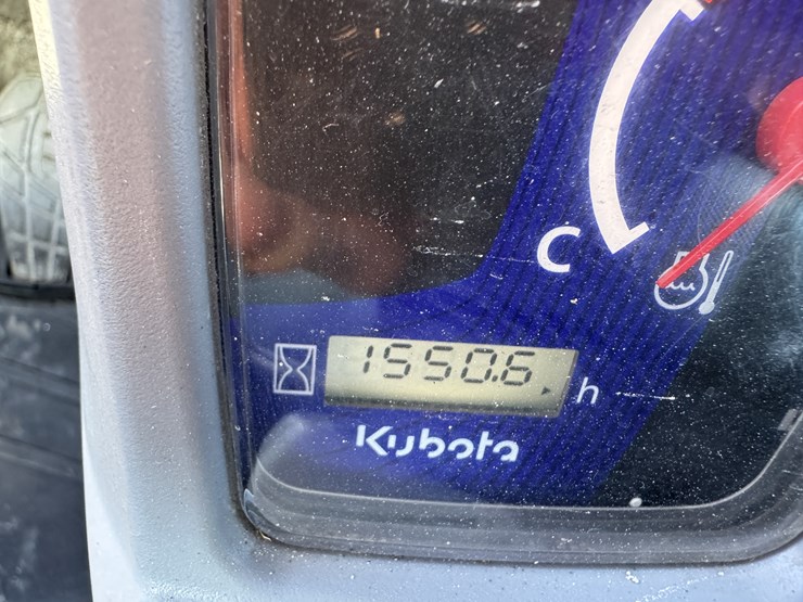 kubota-svl97-2-image-2