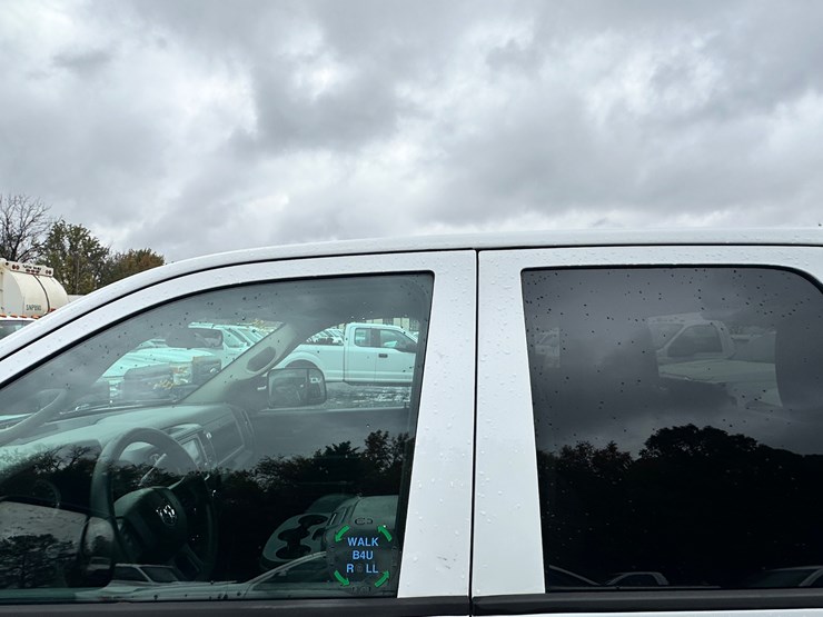 2013-dodge-ram-1500-image-49