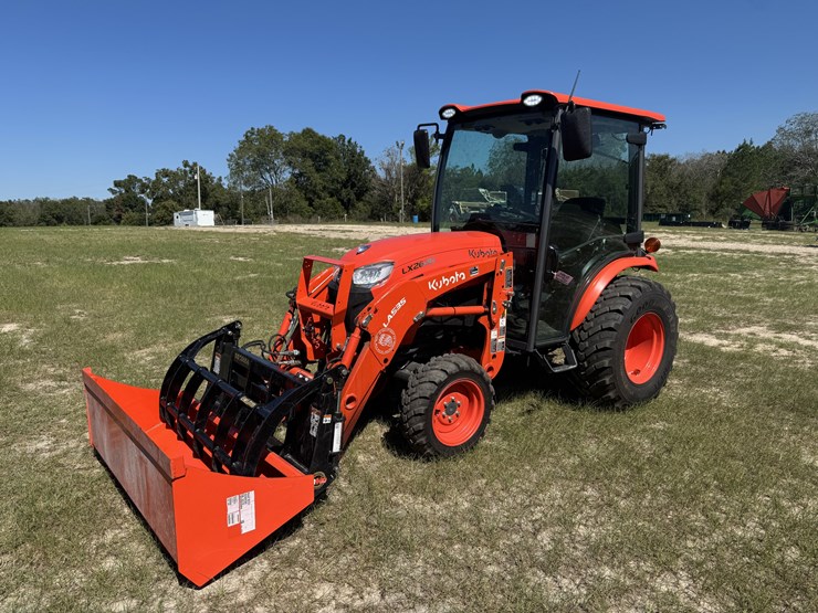 kubota-lx2620-image-1