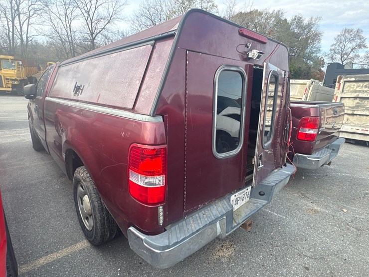 2014-ford-f150-xl-image-4