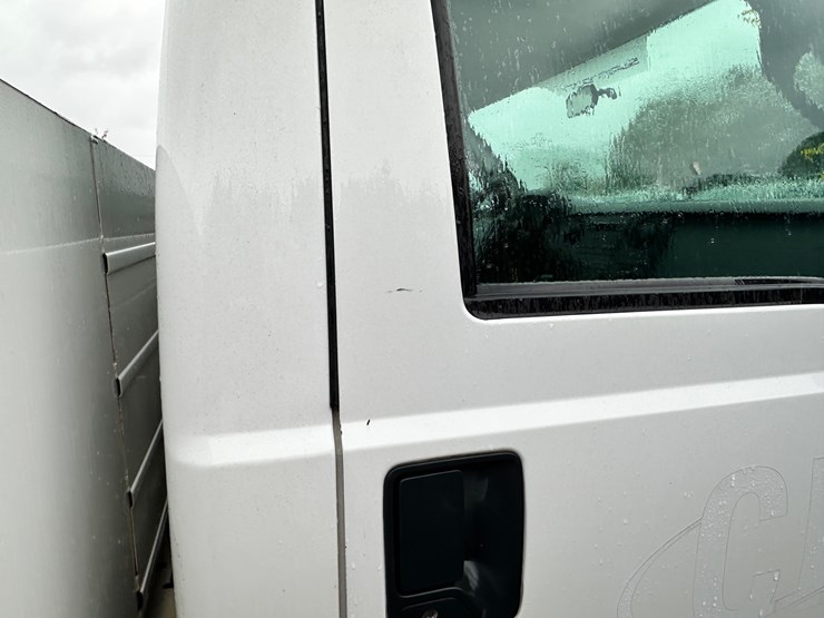 2015-ford-f350-image-21