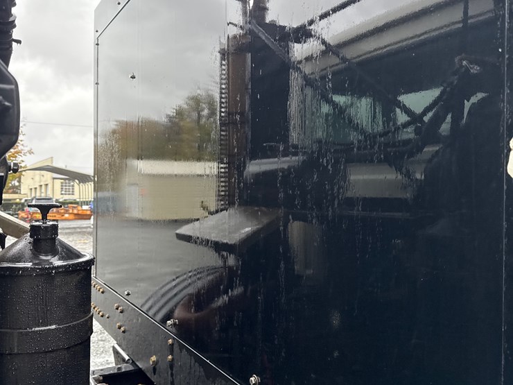 2016-autocar-acx64-image-9