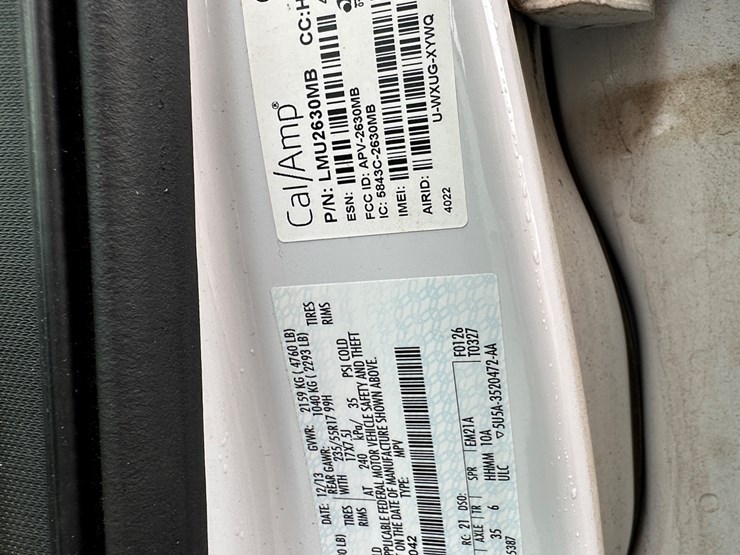 2014-ford-escape-image-69