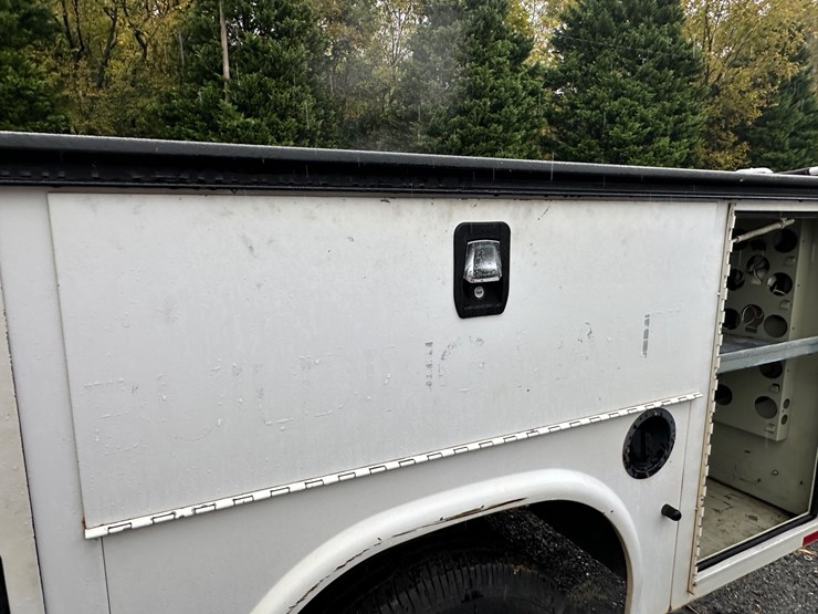 2015-ford-f350-image-50