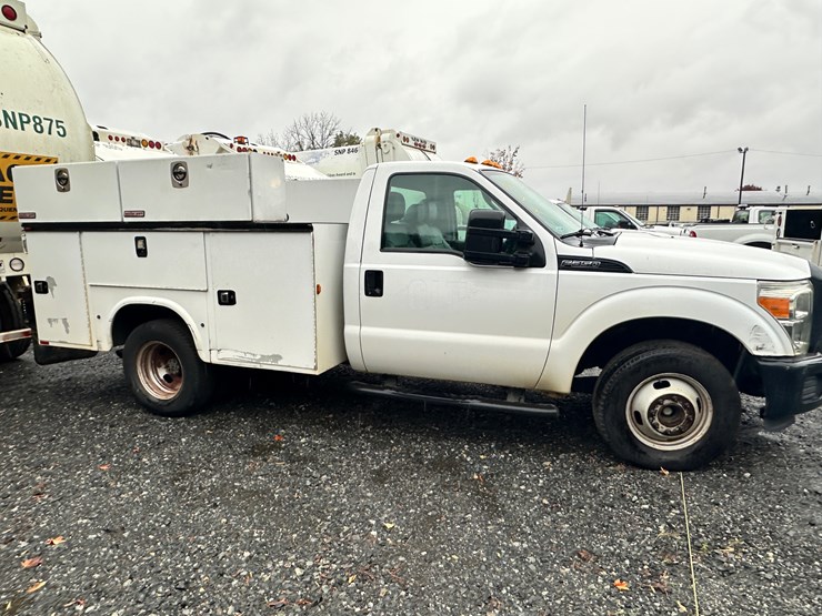 2015-ford-f350-xl-image-6