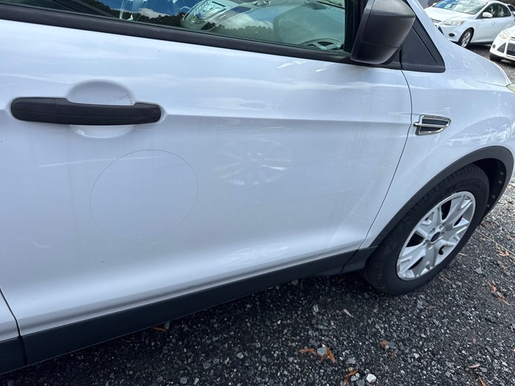 2016-ford-escape-image-47