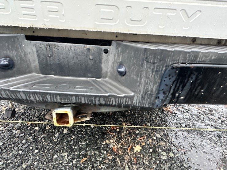 2012-ford-f250-xl-image-78