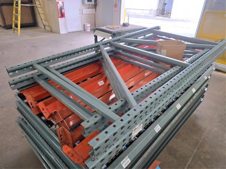 #2755-•-7'6"x42"-pallet-racking-image-9