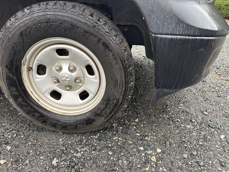 2015-dodge-ram-1500-image-19