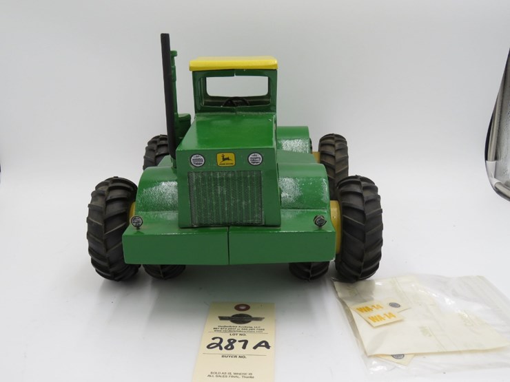 john-deere-17-image-3