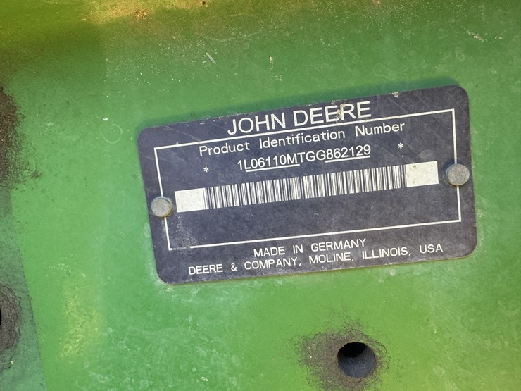 john-deere-6110m-image-2