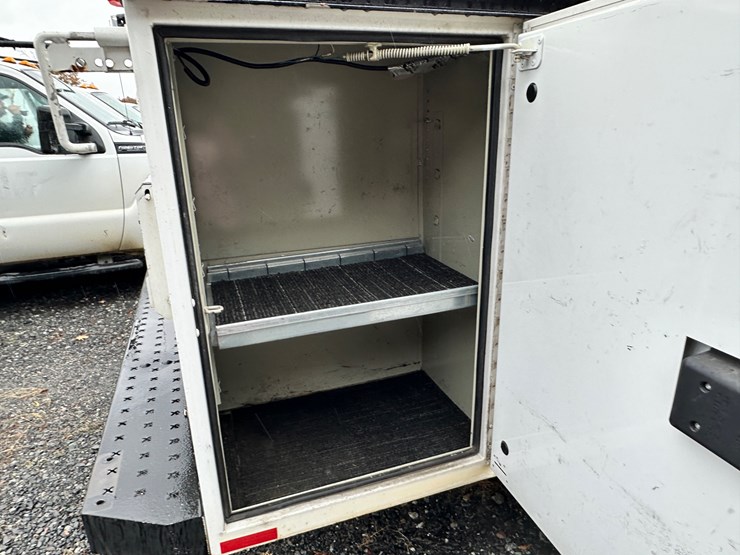 2015-ford-f350-image-9