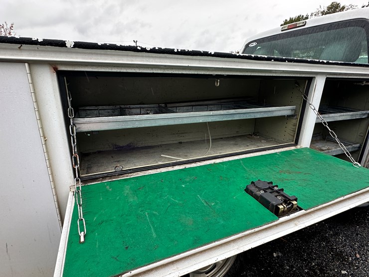 2012-ford-f250-xl-image-14