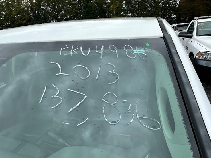 2013-dodge-ram-1500-image-3