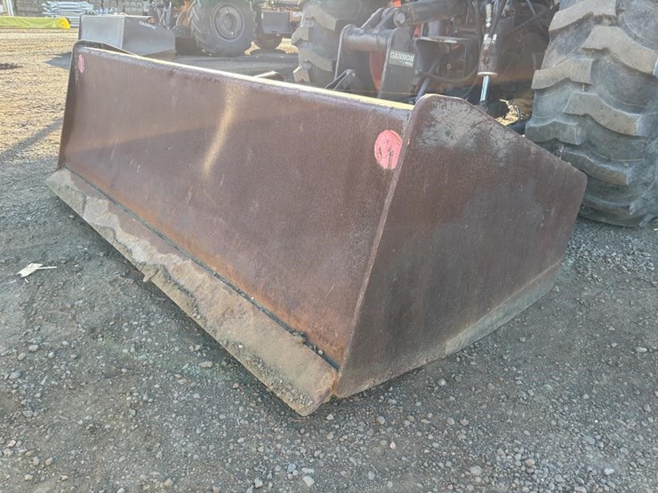 2006-kubota-m6040-image-12