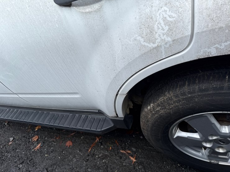 2012-ford-escape-xlt-image-38